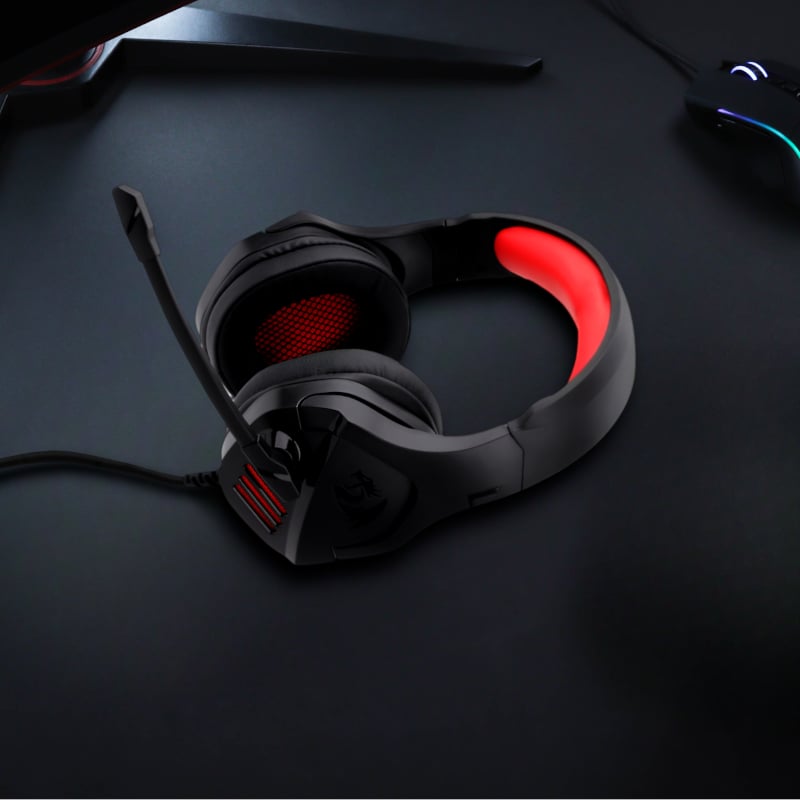 REDRAGON Over-Ear THESEUS Aux Gaming Headset - Black