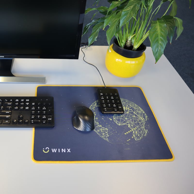 WINX GLIDE Globe Medium Mouse Pad